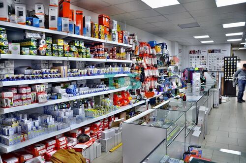 Магазин хозяйственных товаров. г. Москва, ул. 6-тая Радиальная д.5 к.2