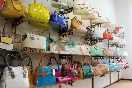 Система Барокко для магазина по продаже сумок