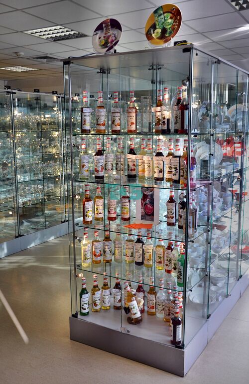 Наглядный пример витрин для продажи алкоголя