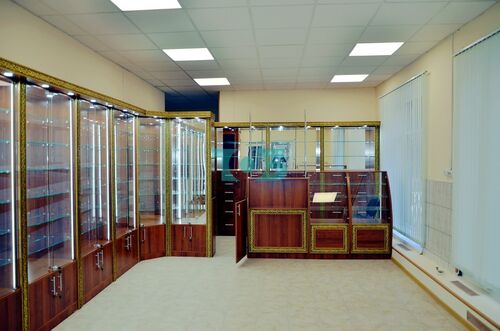 Фотографии торгового оборудования для аптеки