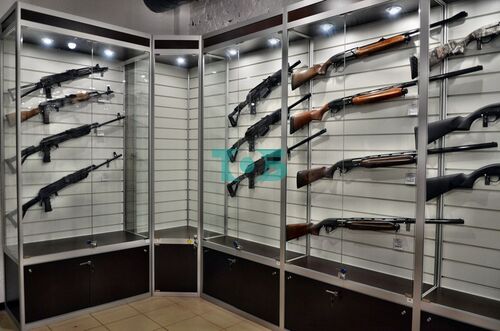 Торговые витрины для оружейного салона ОМЕРТА