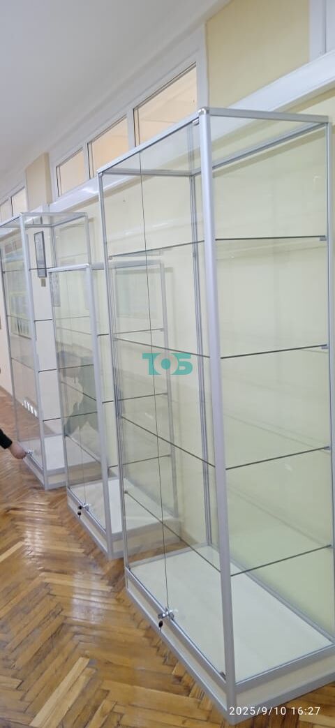 Витрины из алюминиевого профиля