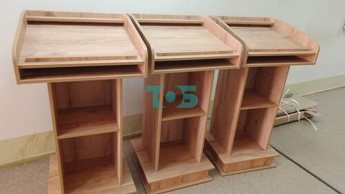 Кафедры для выступлений на заказ Дуб золотистый