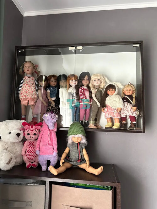 Витрины настенные