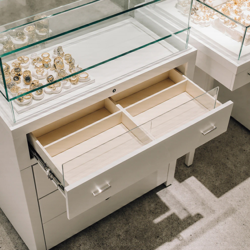 Для ювелирного магазина