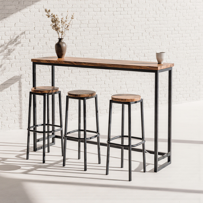 Барные столы и стулья