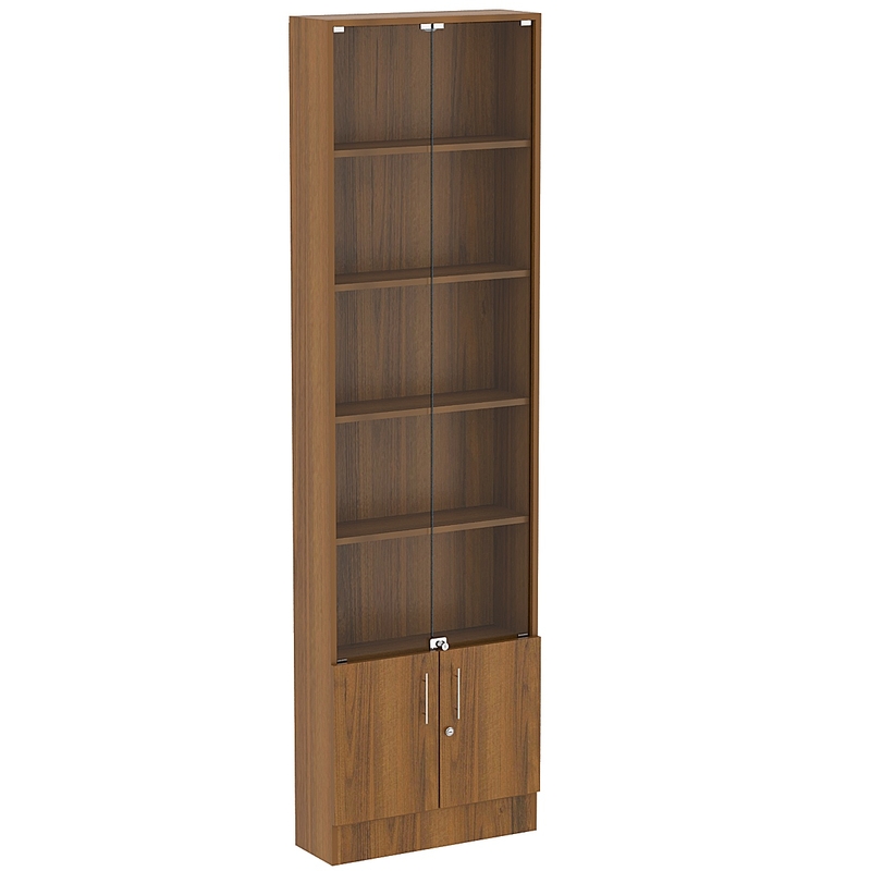 Витрины для продажи ремней и носков