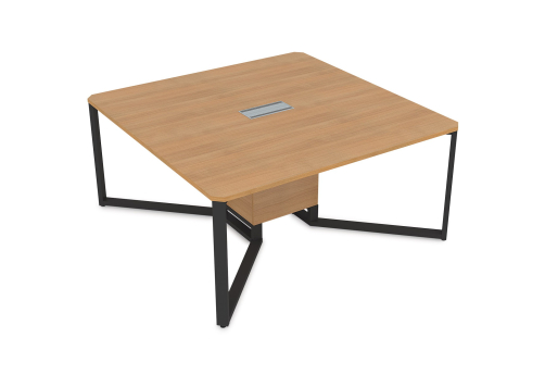 Стол-квадрат, цвет романо + черный