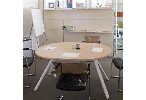 Стол для переговоров Вайли, цвет светлый дуб