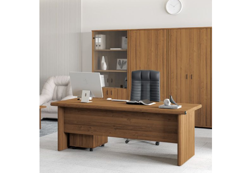 Стол руководителя Мансберг, цвет орех