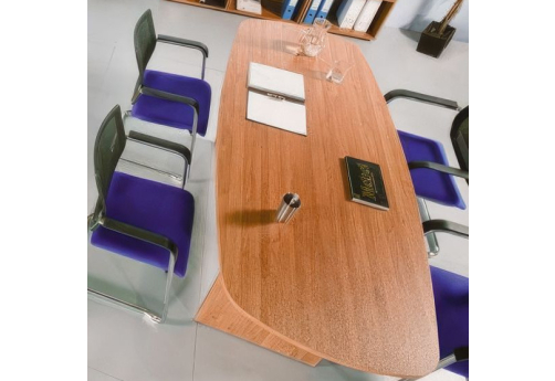 Стол для переговоров Тарли, цвет ольха